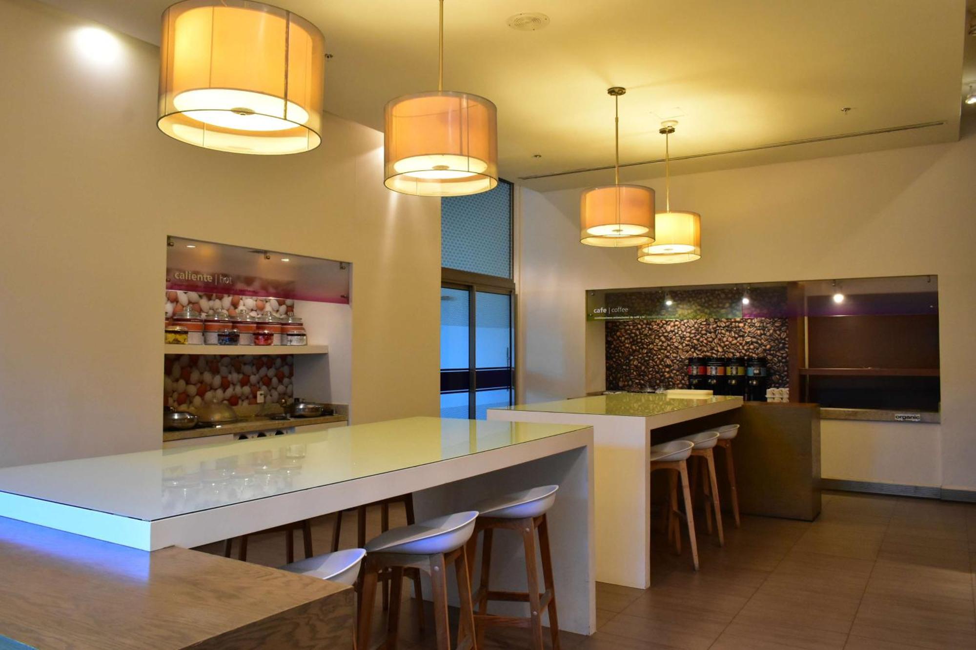 Hampton Inn By Hilton Ciudad Del Carmen Exterior photo
